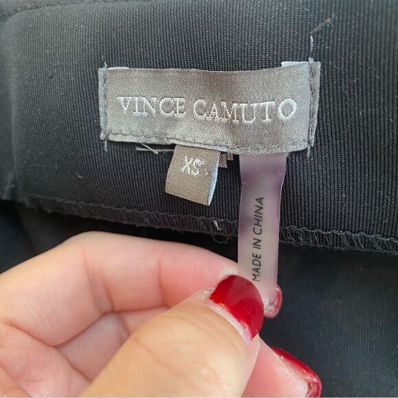 Vince Camuto Black Pencil Skirt with Gold Full Zip Back - Women's Size XS - Picture 4 of 5